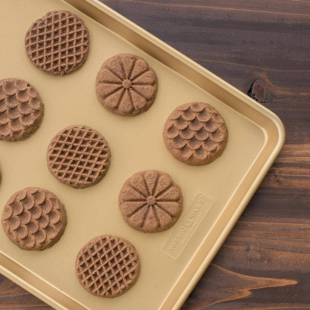 Nordic Ware Naturals Non-Stick Baker'S Half Sheet